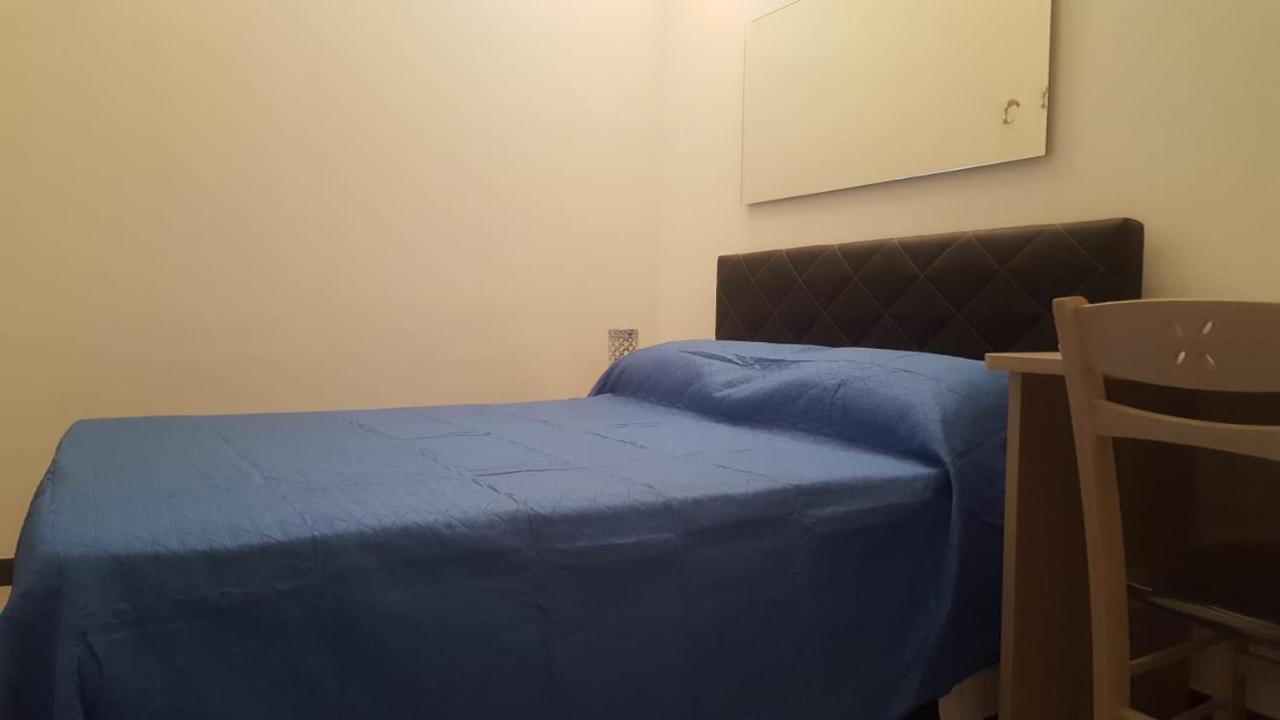 Nuova Aurora Rent Rooms 로칼루메라 외부 사진