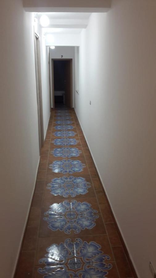 Nuova Aurora Rent Rooms 로칼루메라 외부 사진