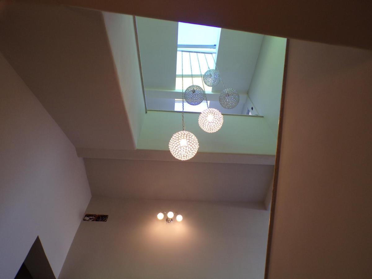 Nuova Aurora Rent Rooms 로칼루메라 외부 사진
