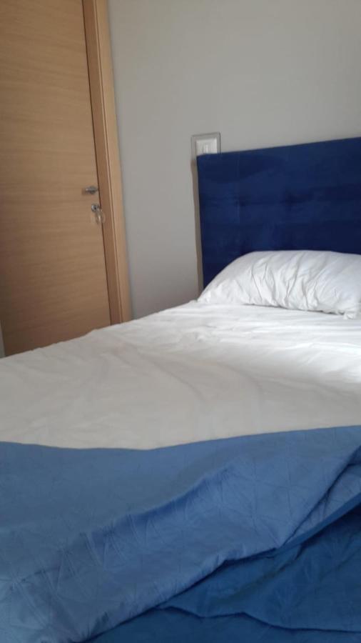 Nuova Aurora Rent Rooms 로칼루메라 외부 사진