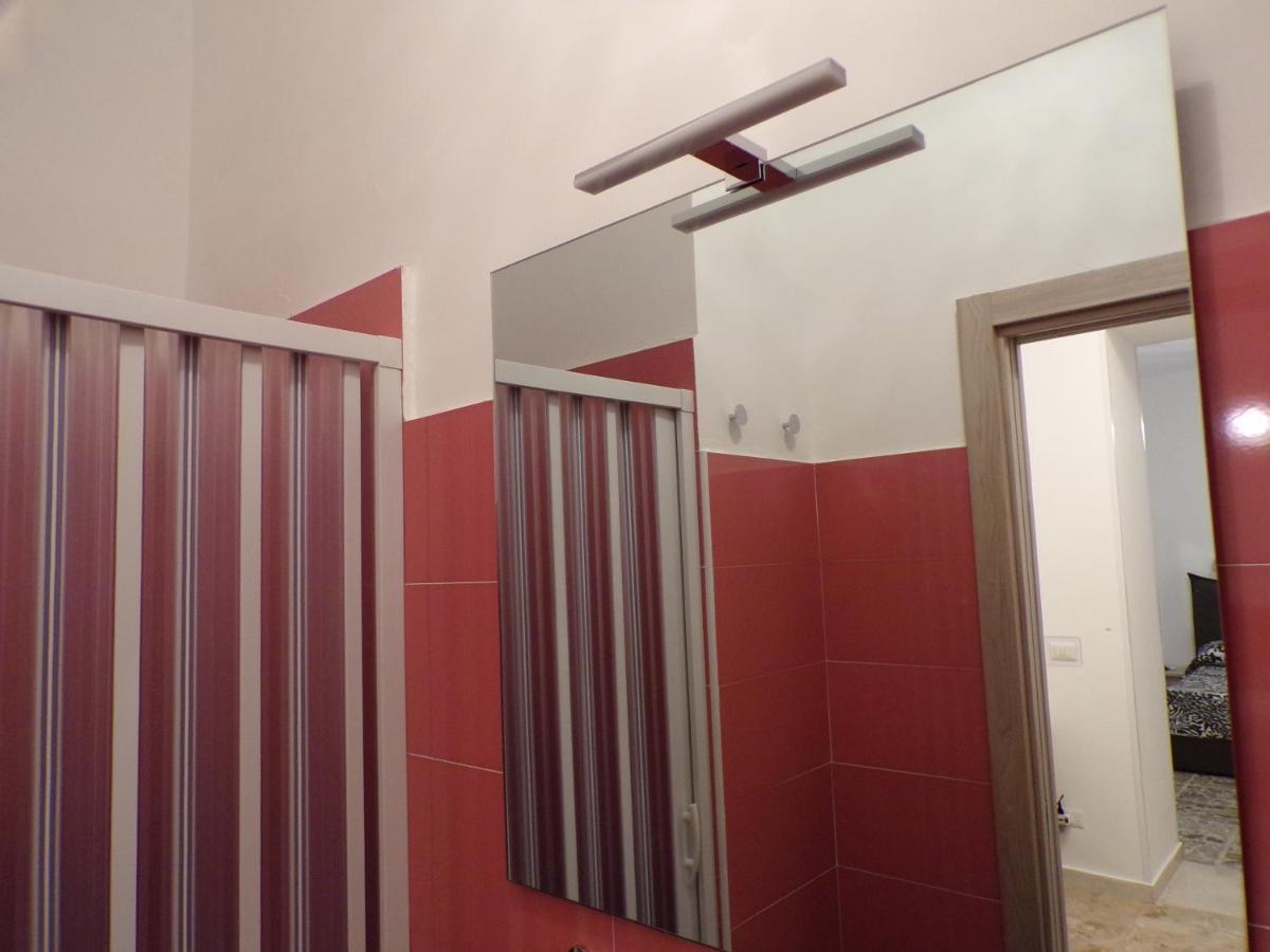 Nuova Aurora Rent Rooms 로칼루메라 외부 사진